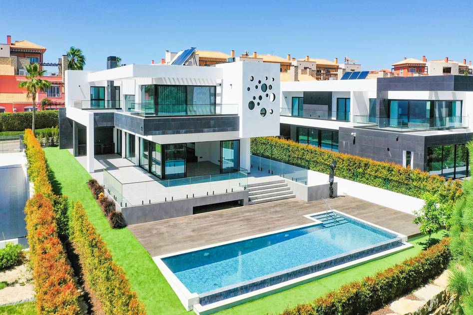 Homepage for Travel Historic & Modern Vacation Rentals modern vacation rentals