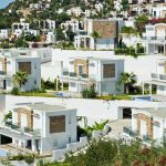 Why Your Next Getaway Needs Modern Vacation Home Rentals (Not Just Another Hotel)